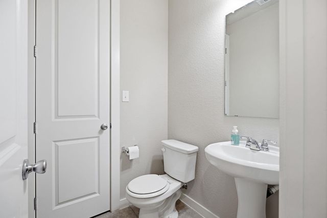 6711 Calabria DR, Round Rock, TX 78665