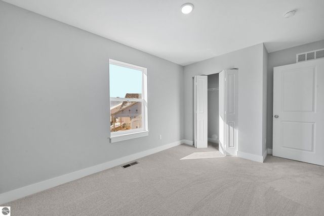 2839 Ruby Street, Traverse City, MI 49684