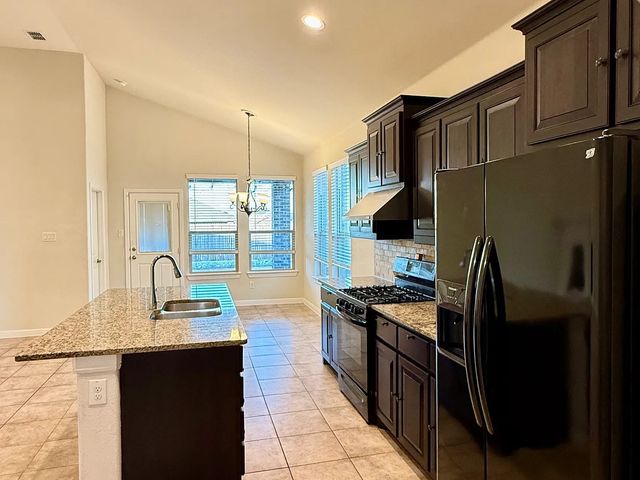 520 Pendennis Drive, Saginaw, TX 76131