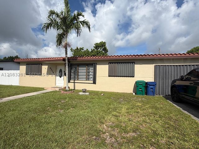 9315 Jamaica Dr, Cutler Bay, FL 33189