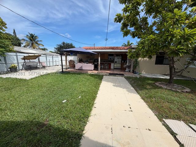 9315 Jamaica Dr, Cutler Bay, FL 33189