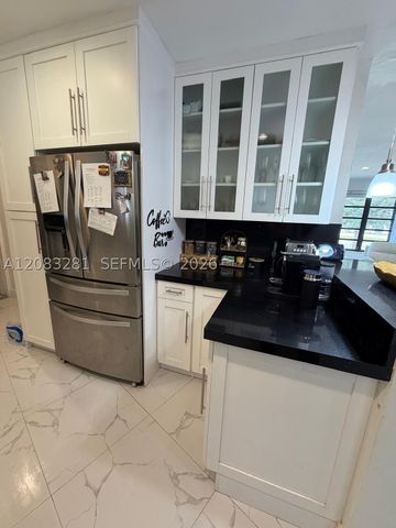 9315 Jamaica Dr, Cutler Bay, FL 33189