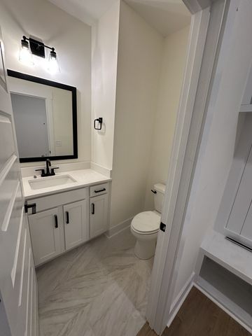 2660 Jarrell Ridge Rd, Clarksville, TN 37043