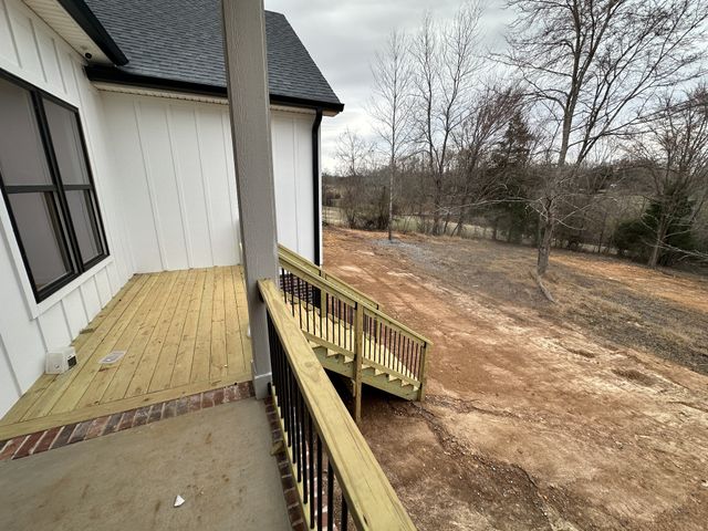 2660 Jarrell Ridge Rd, Clarksville, TN 37043