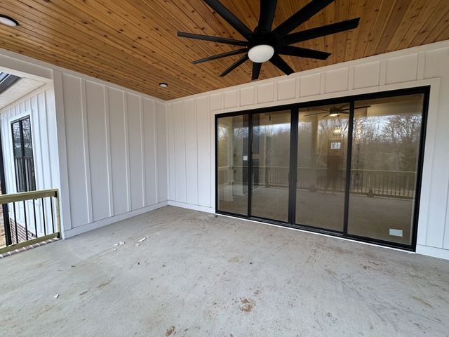 2660 Jarrell Ridge Rd, Clarksville, TN 37043