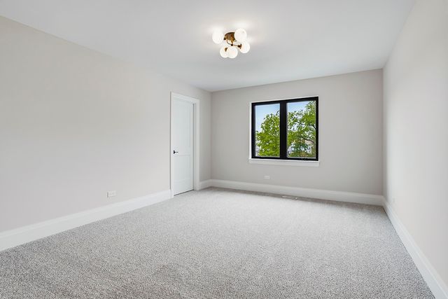 1108 Walter Street, Lemont, IL 60439