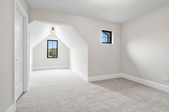 1108 Walter Street, Lemont, IL 60439