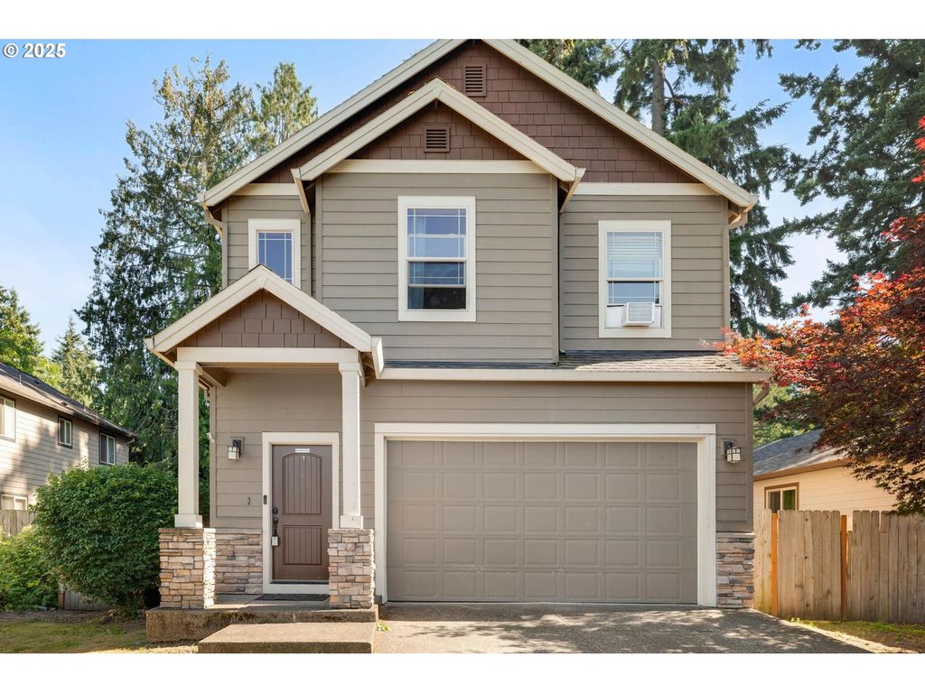 943 Ne 172ND Ave, Portland, OR 97230
