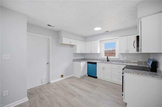 3511 Hoby CT, Virginia Beach, VA 23462