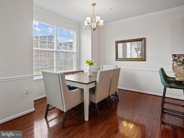 30 ARENAS CT, Capitol Heights, MD 20743