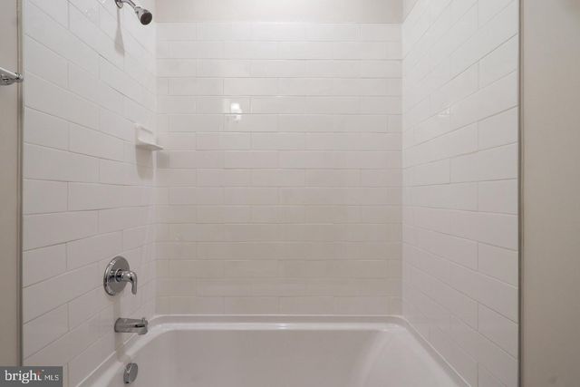 7702 BOWLES CIR, Fredericksburg, VA 22407