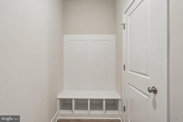 7702 BOWLES CIR, Fredericksburg, VA 22407