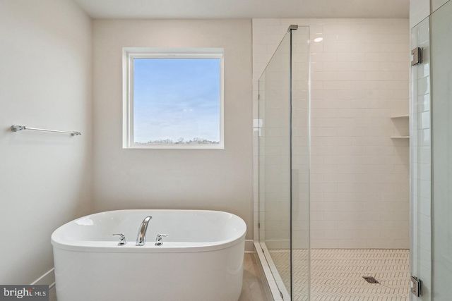 7702 BOWLES CIR, Fredericksburg, VA 22407