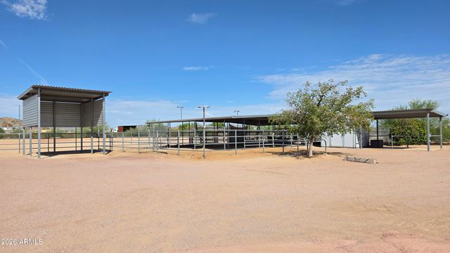 428 W GRANTS Passage, San Tan Valley, AZ 85143