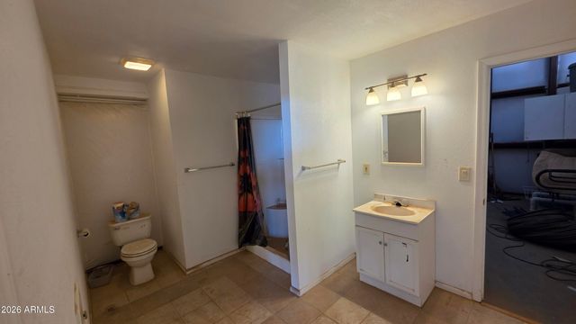 428 W GRANTS Passage, San Tan Valley, AZ 85143