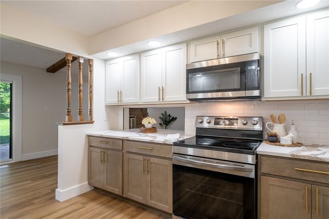 185 Bramblebush Trail, Beavercreek, OH 45440