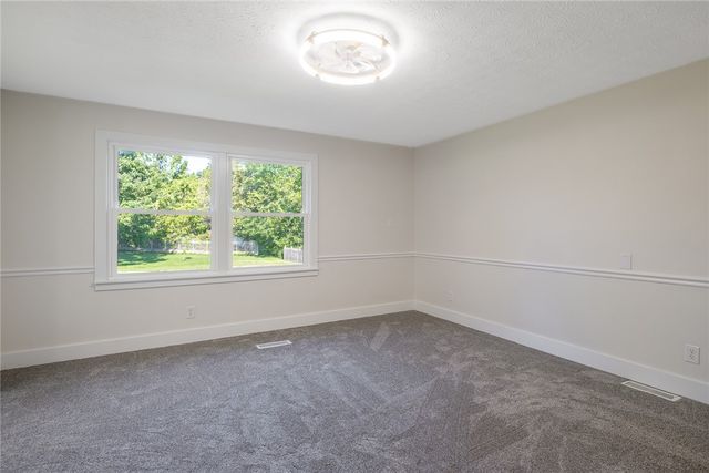 185 Bramblebush Trail, Beavercreek, OH 45440