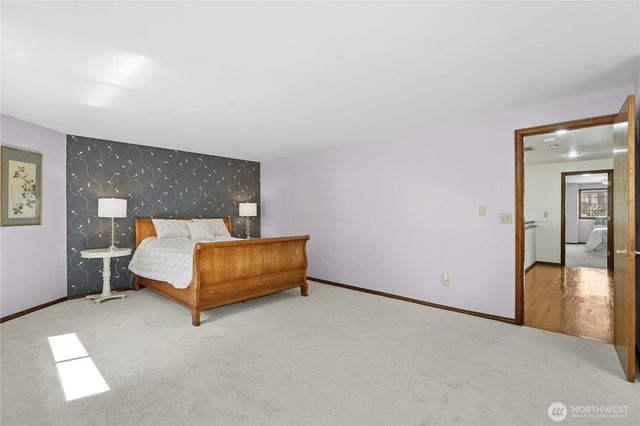 209 SW 331st Place, Federal Way, WA 98023