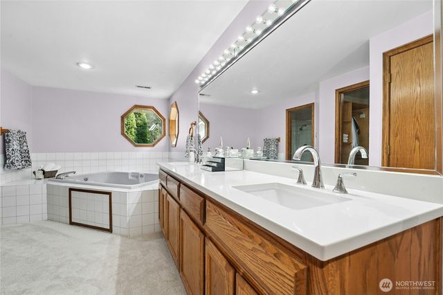 209 SW 331st Place, Federal Way, WA 98023