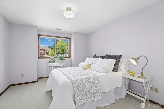 209 SW 331st Place, Federal Way, WA 98023