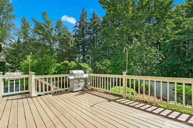 209 SW 331st Place, Federal Way, WA 98023