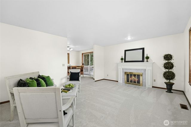 209 SW 331st Place, Federal Way, WA 98023