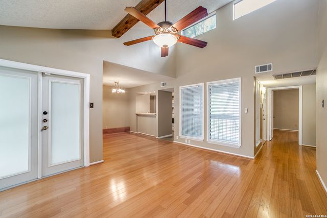 3843 Barrington St Apt 242K, San Antonio, TX 78217