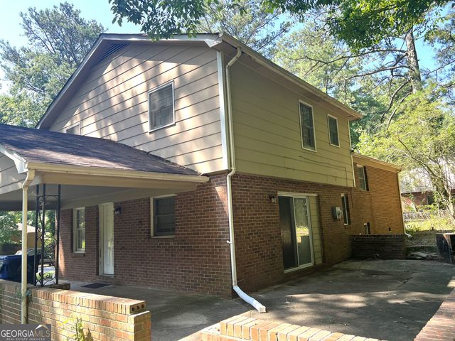 3961 Willow Cove Way SW, Atlanta, GA 30331
