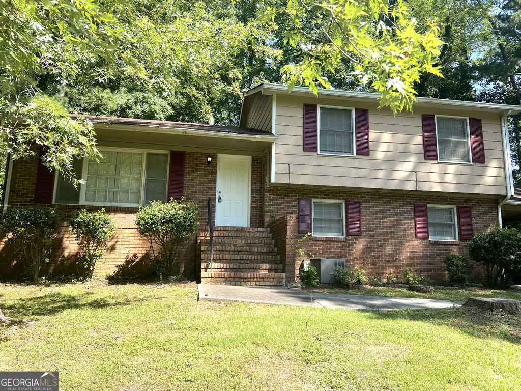 3961 Willow Cove Way SW, Atlanta, GA 30331