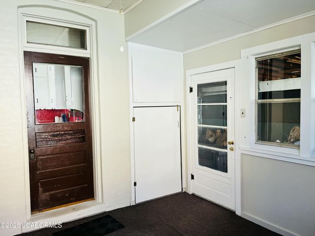 201 BUCHANAN STREET, Jefferson City, MO 65101