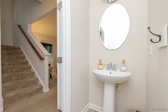 9006 Proctors Run Ct, Chesterfield, VA 23237