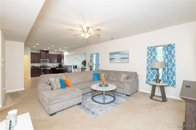 9006 Proctors Run Ct, Chesterfield, VA 23237