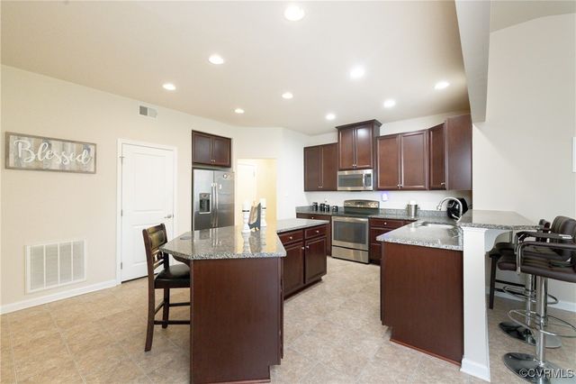 9006 Proctors Run Ct, Chesterfield, VA 23237