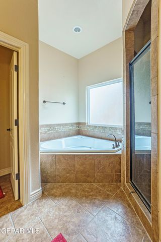 5565 MIKE VANE Drive, El Paso, TX 79934