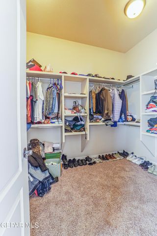 5565 MIKE VANE Drive, El Paso, TX 79934