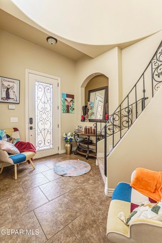 5565 MIKE VANE Drive, El Paso, TX 79934