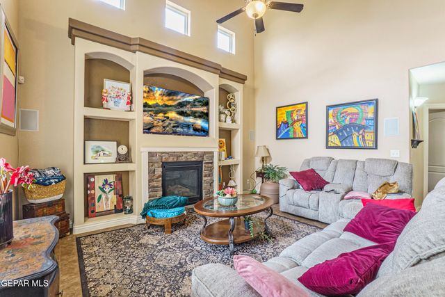 5565 MIKE VANE Drive, El Paso, TX 79934