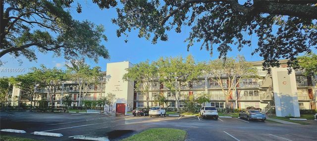 1401 SW 134th Way 412C, Pembroke Pines, FL 33027