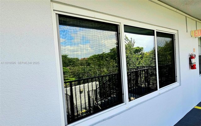 1401 SW 134th Way 412C, Pembroke Pines, FL 33027
