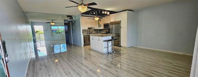1401 SW 134th Way 412C, Pembroke Pines, FL 33027
