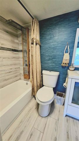 1401 SW 134th Way 412C, Pembroke Pines, FL 33027