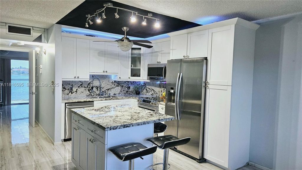 1401 SW 134th Way 412C, Pembroke Pines, FL 33027