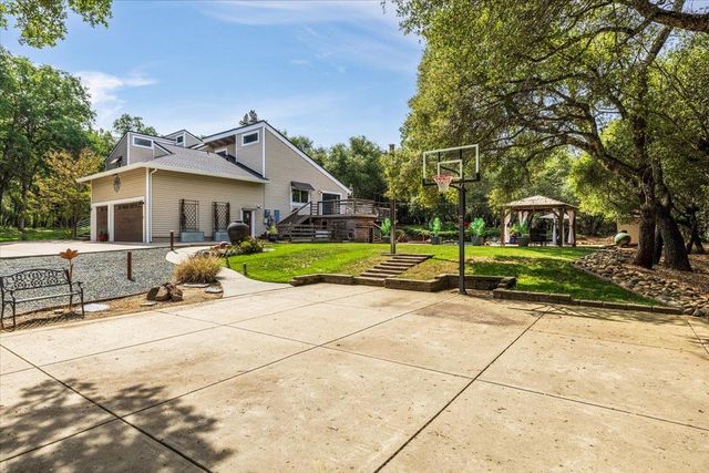 3940 Welker Ln, Shingle Springs, CA 95682