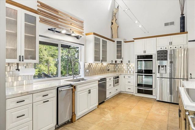 3940 Welker Ln, Shingle Springs, CA 95682