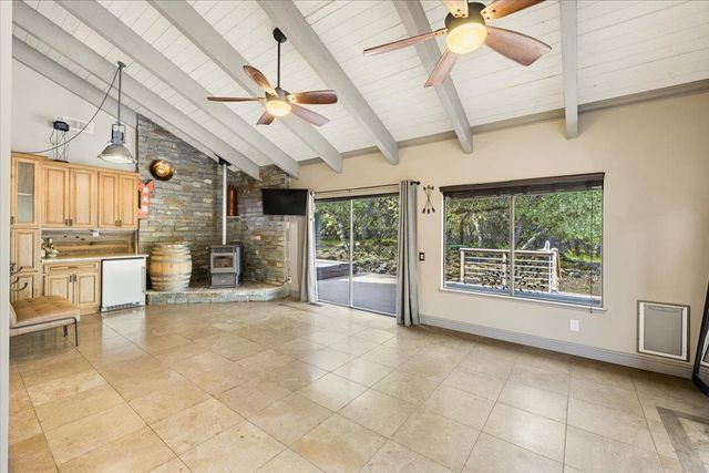 3940 Welker Ln, Shingle Springs, CA 95682