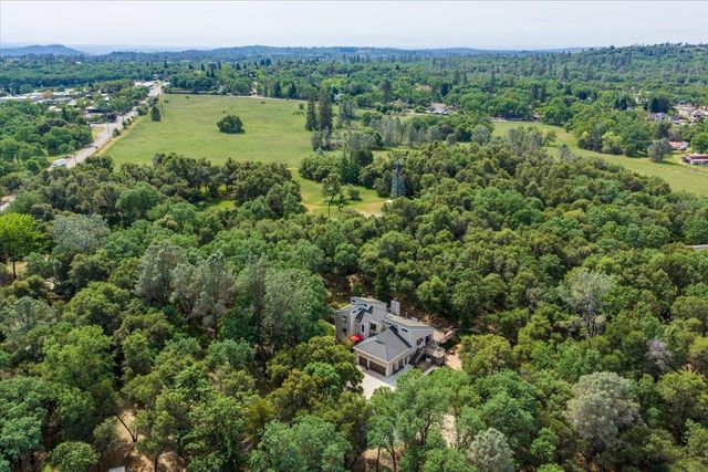 3940 Welker Ln, Shingle Springs, CA 95682