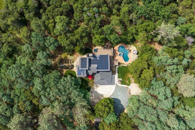 3940 Welker Ln, Shingle Springs, CA 95682