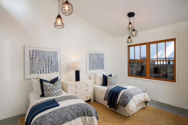 204 Princeton Road, Menlo Park, CA 94025