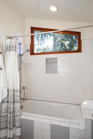 204 Princeton Road, Menlo Park, CA 94025