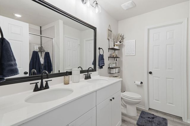 408 Bedford Falls LN, Jarrell, TX 76537